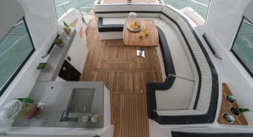 яхта Fibrafort 420 - интериор